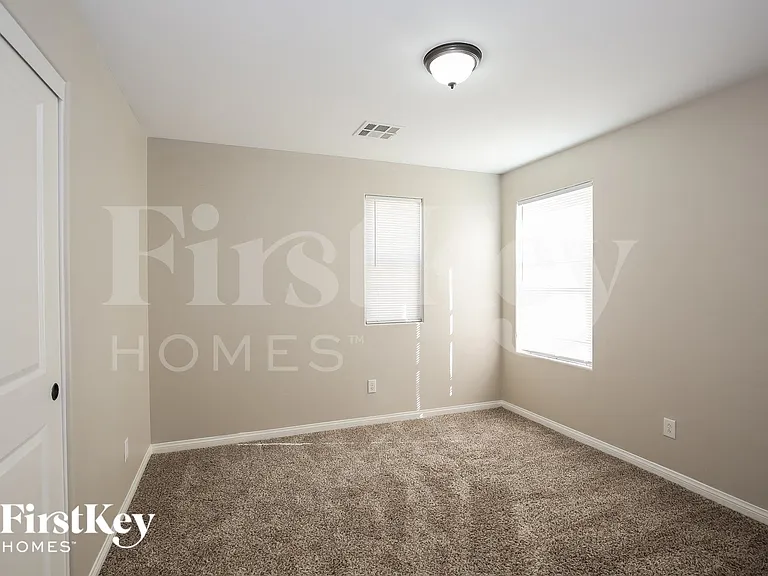 6217 Escapa Ct — Photo 11