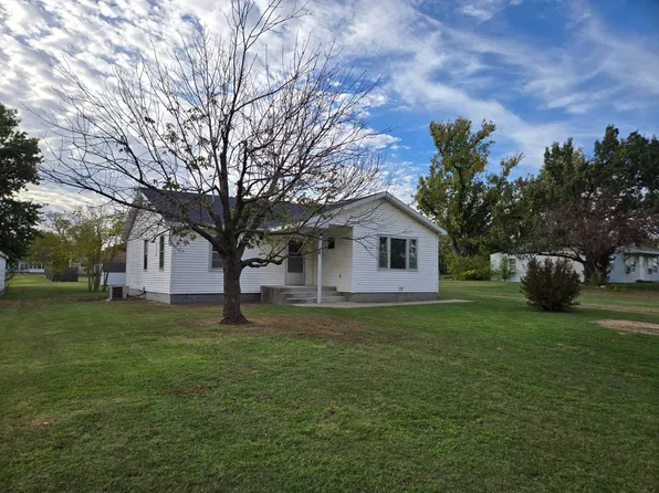 321 N Dresden St, Cunningham, KS 67035