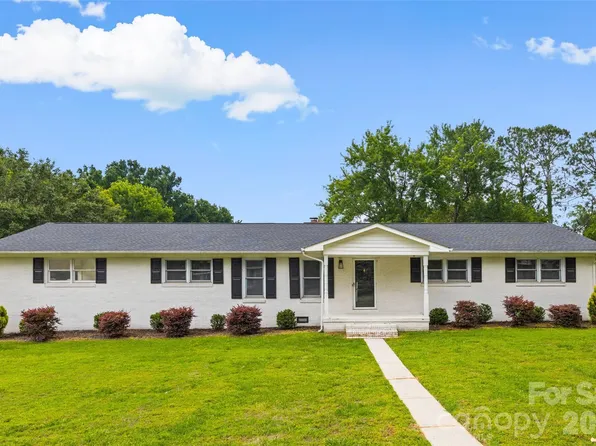 130 Briarwood Dr, Rock Hill, SC 29732