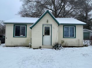 68 N State St, Hesperia, MI 49421