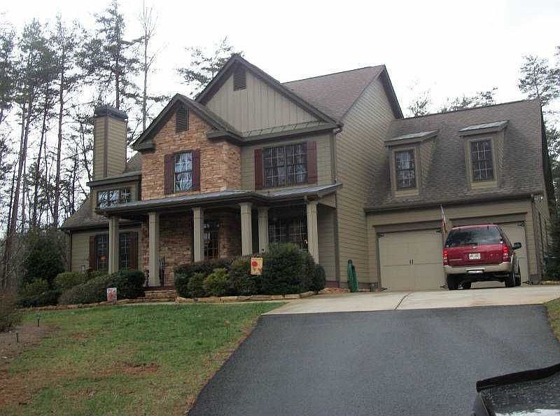 1st image of 102 Nuckolls Ln