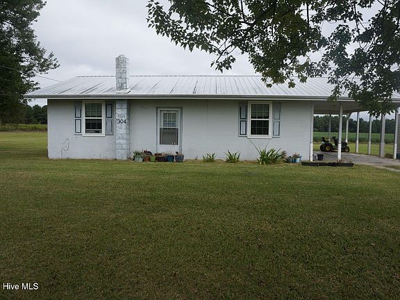 2nd image of 1304 White Oak River Road