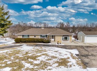 5380 Lithopolis Rd NW, Lancaster, OH 43130