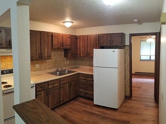 3rd image of 1223 Noah Dr APT 4