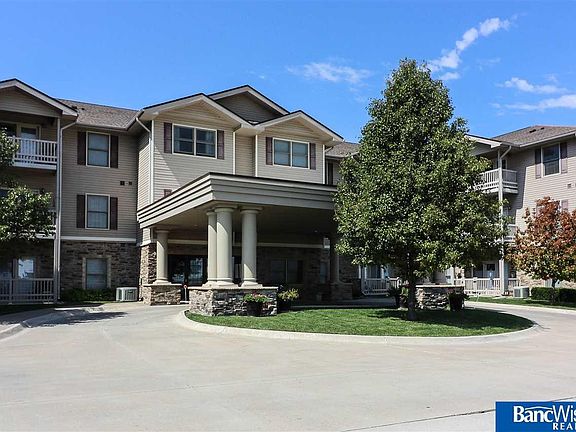 3rd image of 5831 Enterprise Dr APT 109