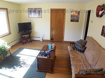 2nd image of 25 Dighton St #T4