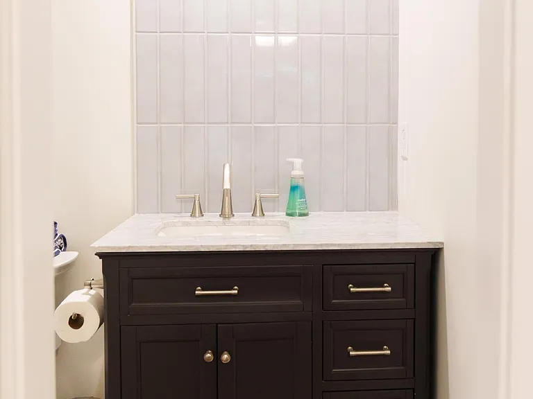 Bathroom vanity - mirror to be hung