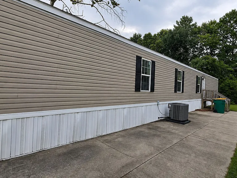 Southern Pines — Photo 18