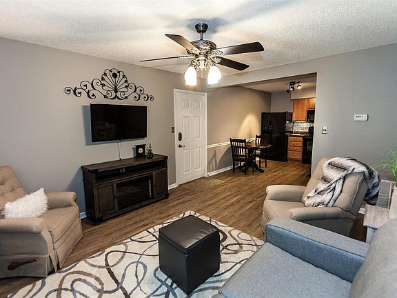 4th image of 160 Jubilee Hill Dr Unit D