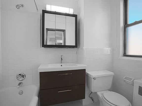 5th image of 12 E 86th St APT 1527