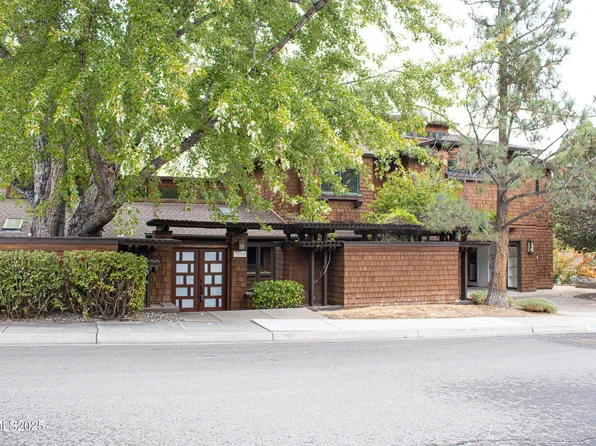 3855 Heavenly Valley Ln, Reno, NV 89509