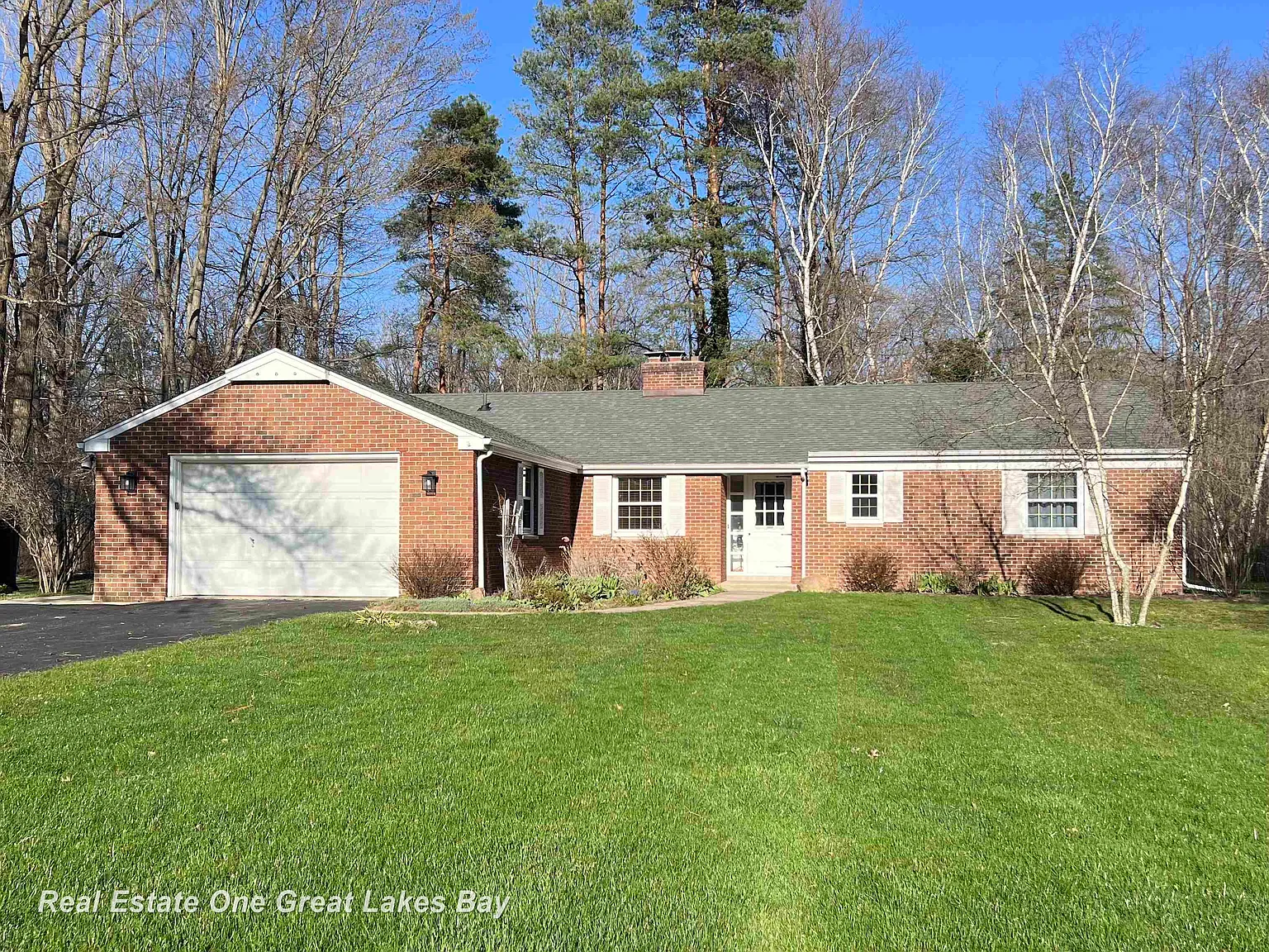 6185 Bell Rd photo 1