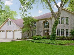 2254 Lotus Ct, Naperville, IL 60565