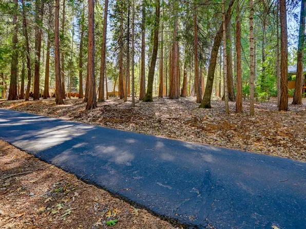 13184 Quaker Hill Cross Rd, Nevada City, CA 95959