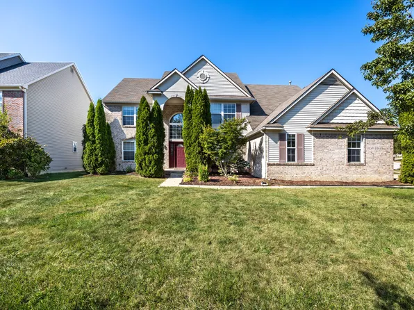 2261 Indian Creek Cir, Ann Arbor, MI 48105