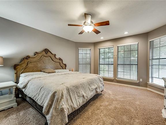 5th image of 1800 Tawakoni Ln