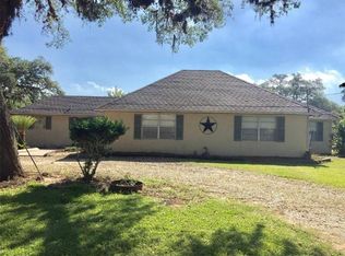 473 County Road 687, Angleton, TX 77515