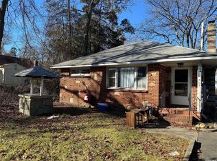 703 Horseblock Rd, Farmingville, NY 11738