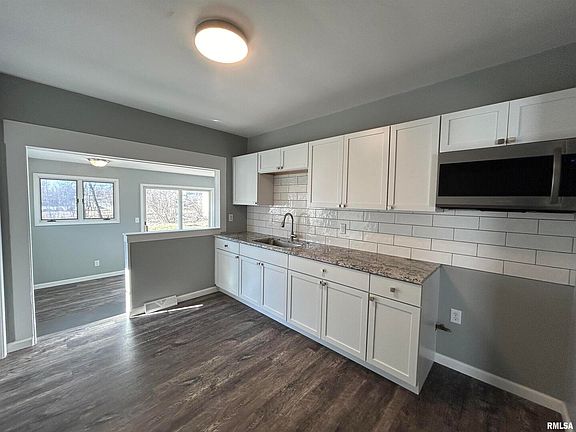 4th image of 3731 Keota Ave