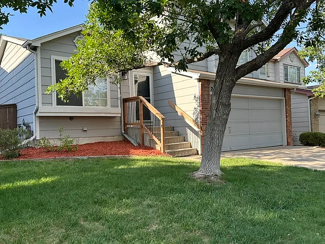 2607 Foothills Canyon Ct — Photo 2