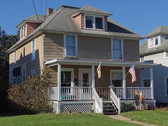 2nd image of 94 Birdsall St