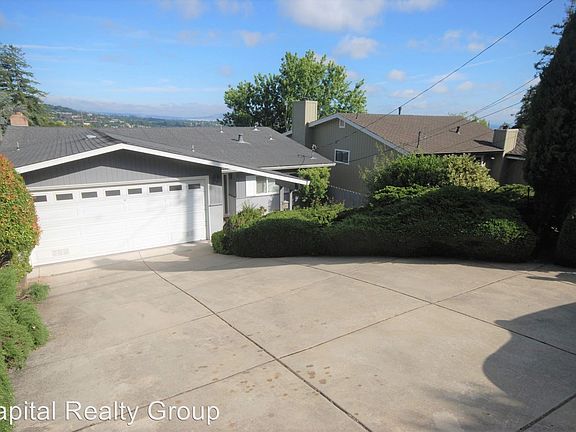 2nd image of 2106 Forest Ave