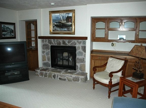 3rd image of 4612 E Bay Shore Cir APT 4f