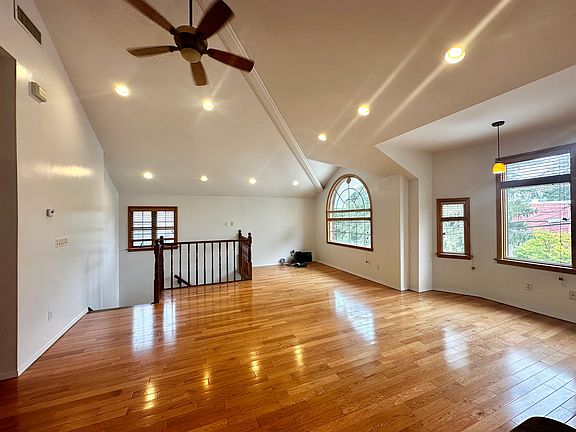 5th image of 4212 248th St #2
