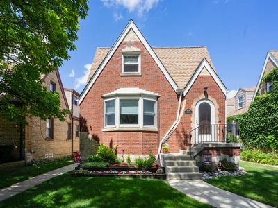 6456 N Oliphant Ave, Chicago, IL, 60631