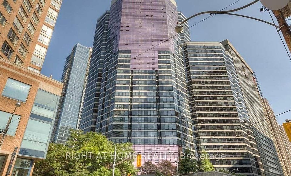 1st image of 1001 Bay St #615