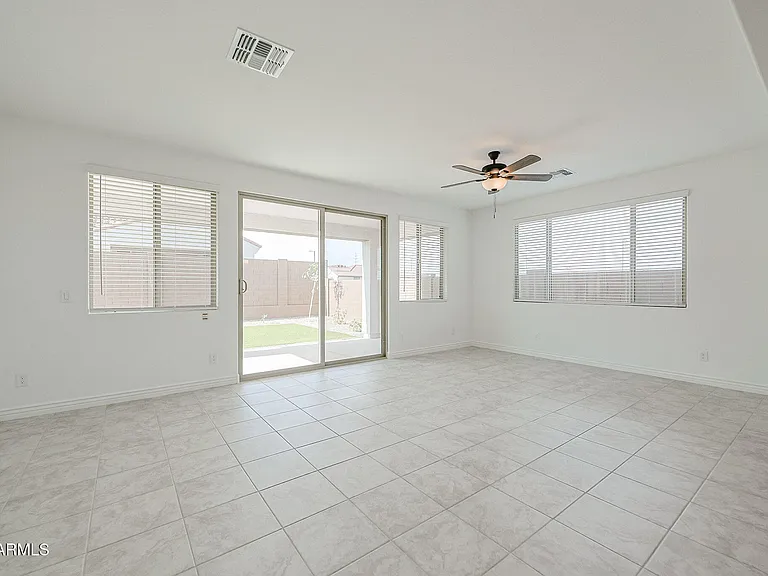14746 W Smoketree Dr — Photo 6