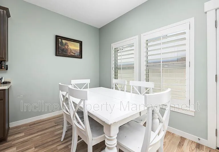 4438 E Hurstbourne Dr — Photo 20