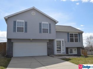 17781 Olive St, Omaha, NE 68136