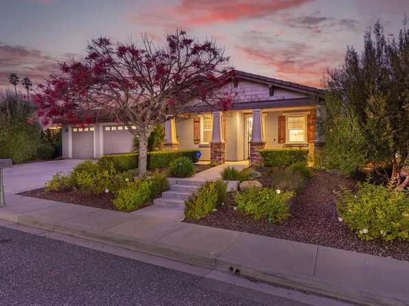 135 Wormwood St, Ojai, CA 93023