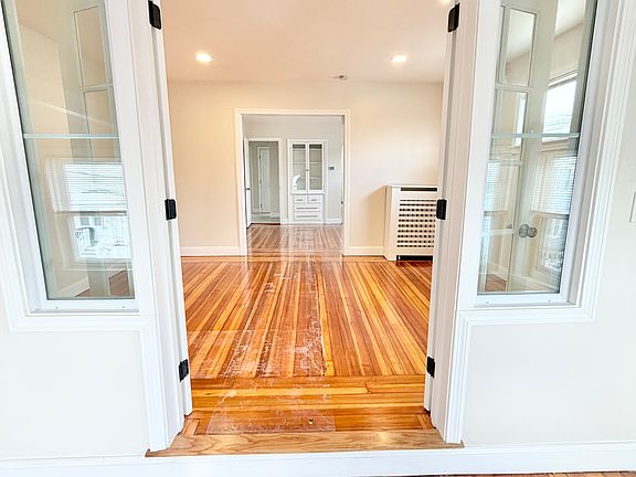 4th image of 7 Smith St