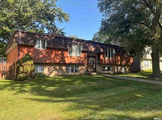 1407 Bridge Ave APT 1, Davenport, IA 52803