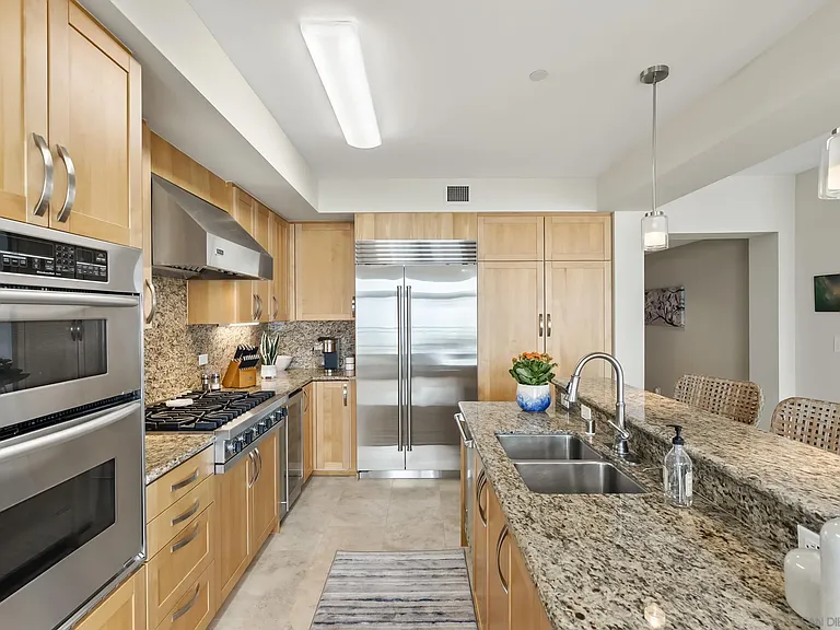 5420 La Jolla Blvd #B302 — Photo 14