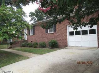 907 Perrymont Rd, Hopewell, VA 23860