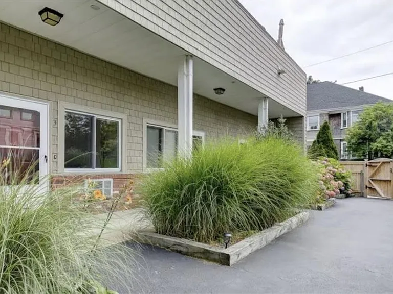 26 W Narragansett Ave #3 — Photo 13