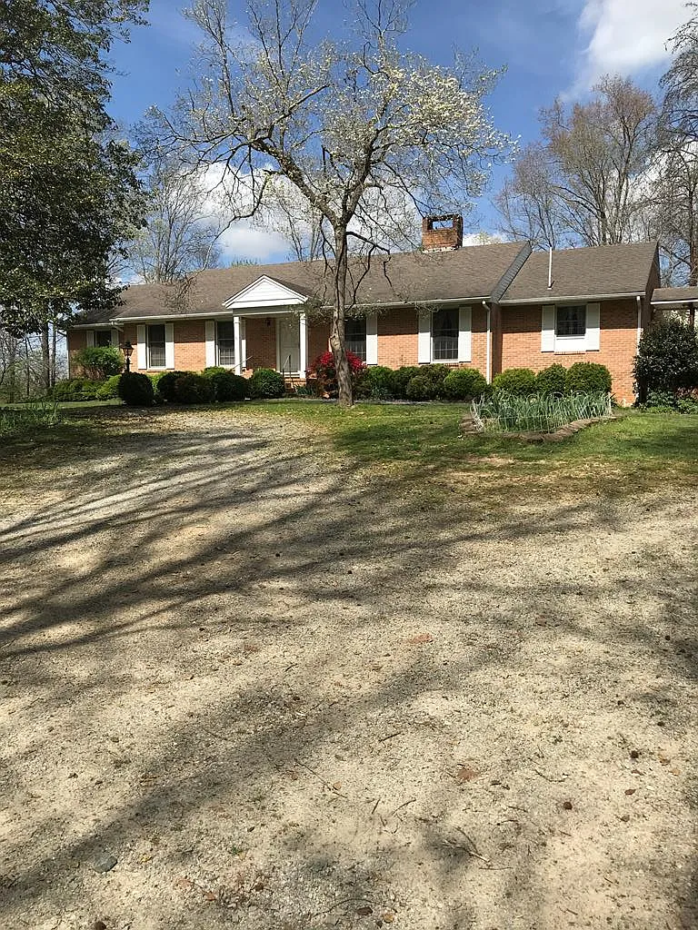 2501 Whitehead Rd photo 1
