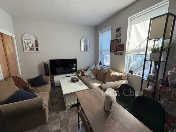 73 Empire St APT 1, Allston, MA 02134