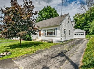 72 Tampa St, Lewiston, ME 04240