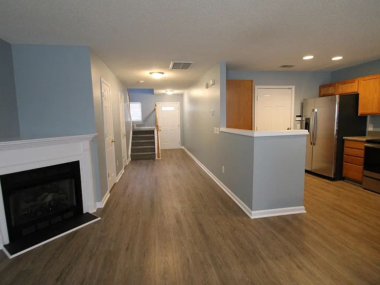 1364 Walnut Hill Dr — Photo 10