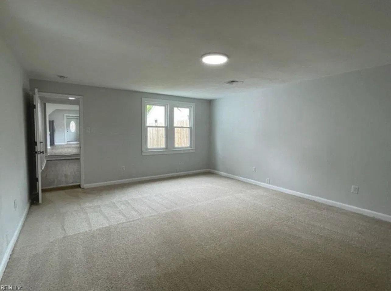 3416 Bapaume Ave — Photo 3