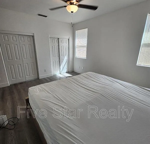 9539 Poplar Way — Photo 18