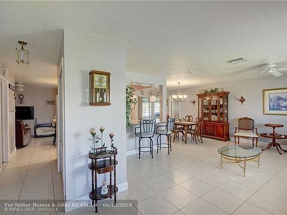 5th image of 9703 NW 67th Ct
