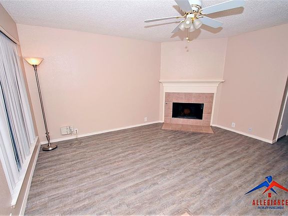 2nd image of 1222 Regal Dr