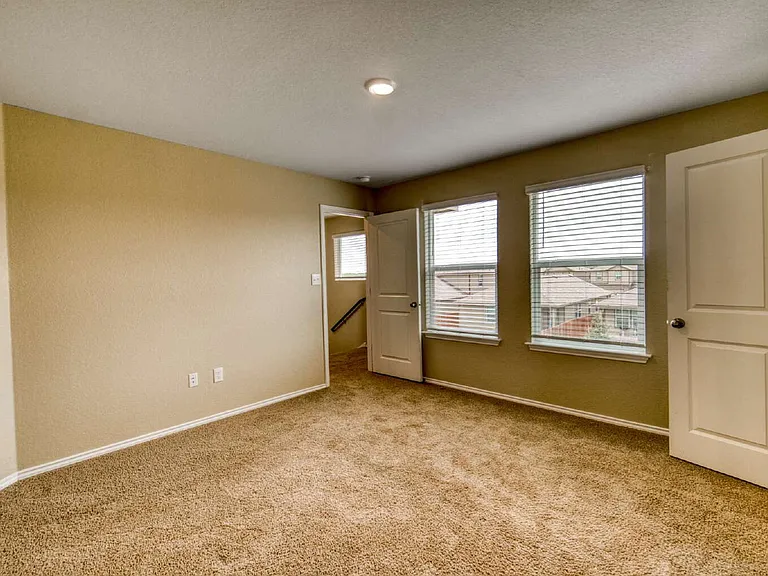 3447 Stoney Byu — Photo 12