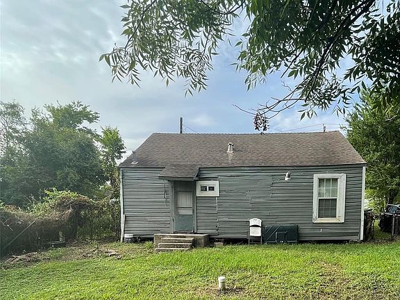 2nd image of 4502 Providence St