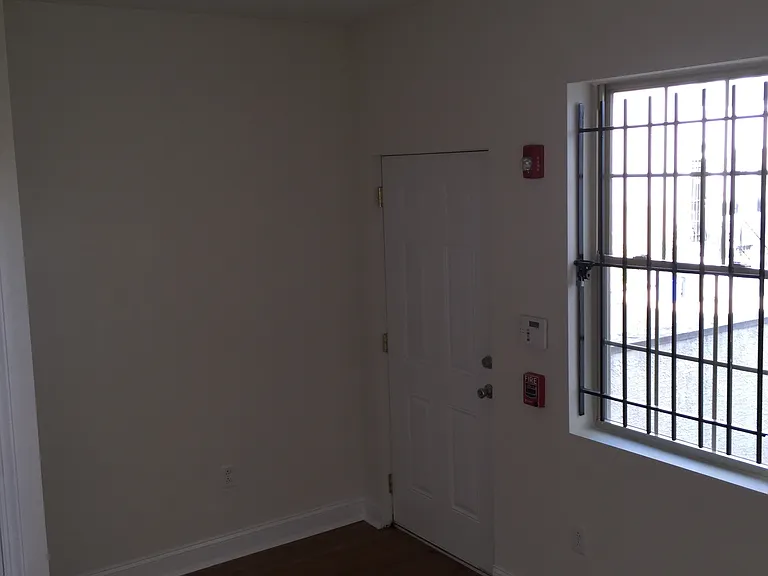 619-n-34th-st-1-25